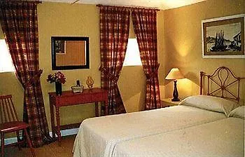 Rural Casamarilla 3*